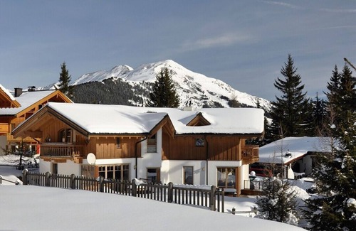 Hochkrimml Ski Chalet | Luxurious Chalet Löffler - FeWo Petra