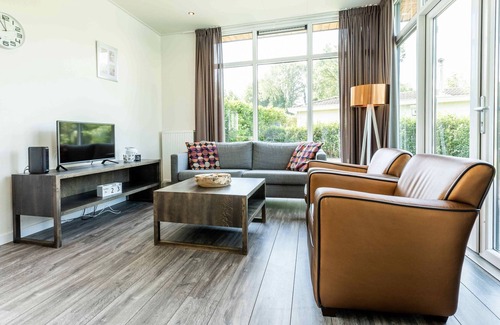 Cromvoirt Ski Chalet | Luxurious chalet near Cromvoirt