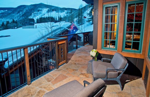 Vail House | Luxurious Chalet w/Private Elevator by RedAwning - Save 20% on 7+ Nights!