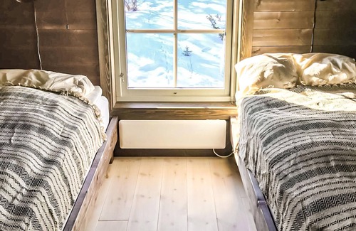 Ringerike House | Luxurious cottage in south-west position with fantastic view.