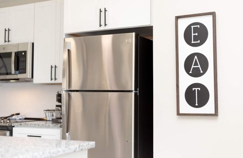 Rolling Mill Hill Condo | Luxurious Downtown 2 bedroom 2 bath with views 1M