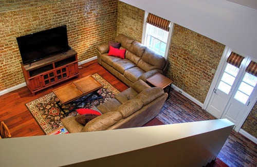 French Quarter Condo | Luxurious Dual-Master SuitesnSuperdome, French Quarter and Convention Center