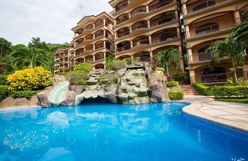 Punta Leona Condo | Luxurious Family-Friendly, 3BR Condo With Pool Less Than 5 Min Walk To The Beach