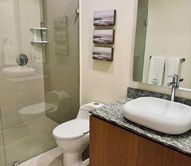 Puente del Mar Apartment | Luxurious First-Floor Apartment in Isla Residences