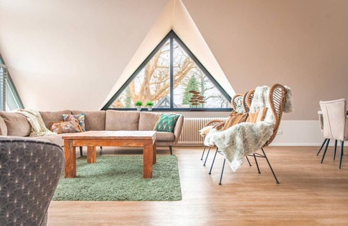 Rijs Villa | Luxurious forest villa "De Steenbok" close to forest and IJsselmeer