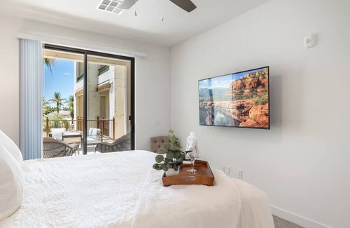 Ocotillo Condo | Luxurious Furnished and Upscale Condo for rental in Chandler,Arizona.