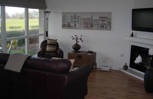 Kirkby Lonsdale Cottage | Luxurious ground floor apartment in idyllic setting between Lakes and Dales.