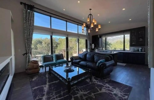 Carmel Valley Apartment | Luxurious Guesthouse with Spectacular Views