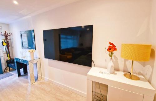 Chorlton-by-Backford House | Luxurious Home in Chester a Beautiful Sanctuary
