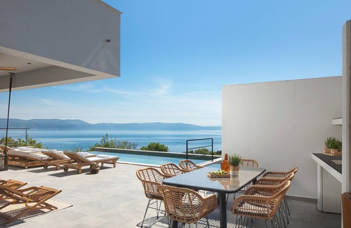 Crni House | Luxurious home in Crni