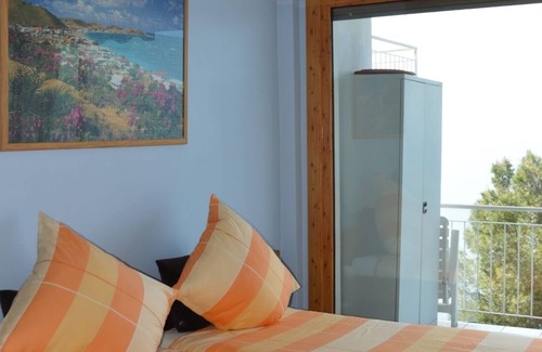 Chiavari Apartment | Luxurious Home With Private Access To The Sea And A Spectacular View