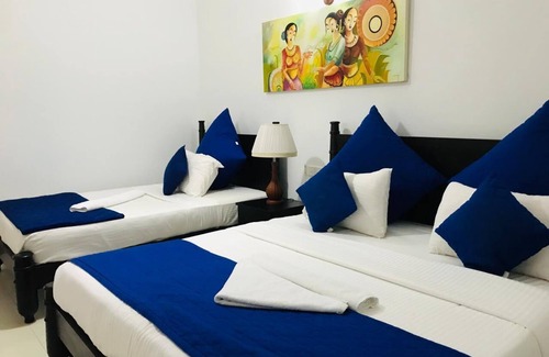 Thalpitiya Hotel | Luxurious hotel with 20 bedrooms and AC, WiFi in charming Wadduwa