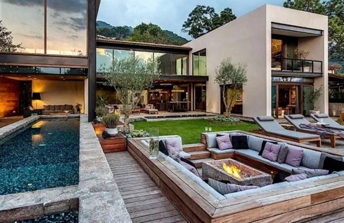Centro House | Luxurious house with extraordinary view of the lake