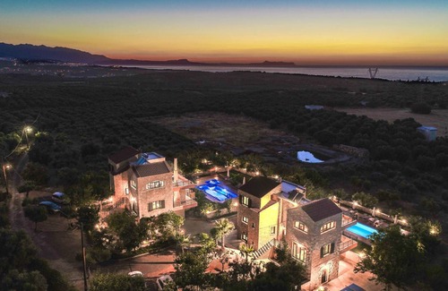 Asteri Villa | Luxurious house overlooking the Cretan mountains