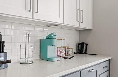 Charlotte Apartment | Luxurious King 2BR Suite in Waverly Charlotte!