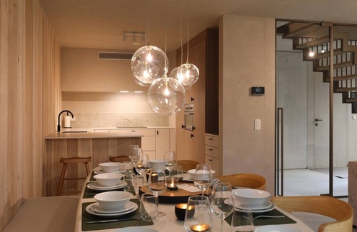 Zolder House | Luxurious lodge for 8 guests in Belgian Limburg, featuring abundant natural light, modern amenities, and a tranquil, nature-rich environment.