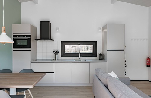 Municipality of Brielle House | Luxurious lodge on the Brielse Meer