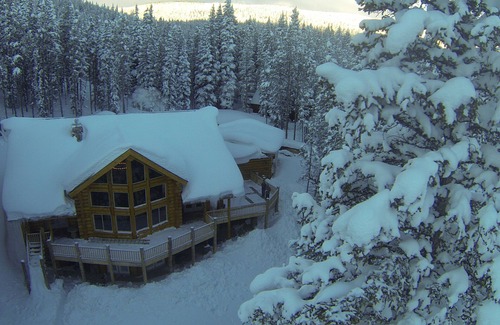 Breckenridge House | Luxurious Log Cabin Five minutes from Breckenridge Ski Slopes - 4 Master Suites!