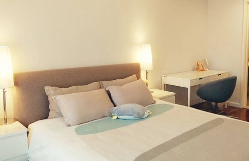 Downtown Beijing Condo | Luxurious Modern 2bd in <3 of CBD