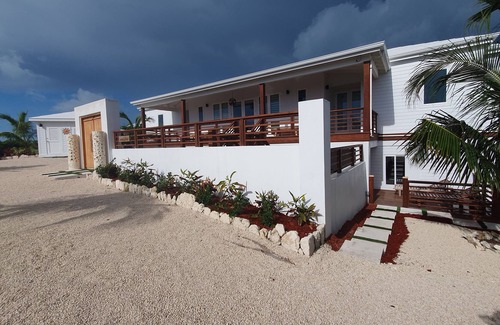 Great Guana Cay Apartment | Luxurious new 1br Apartment with 2 decks overlooking the Sea of Abaco