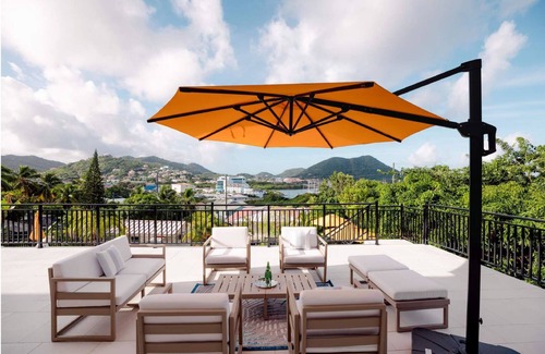 Rodney Bay House | Luxurious Oasis for groups