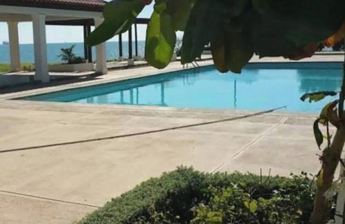 Portmore Apartment | LUXURIOUS OCEAN FRONT 2 BDR APARTMENT