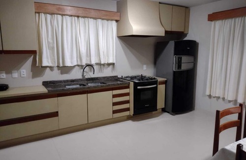 Barra Velha House | Luxurious oceanfront home 4 bedrooms 12 people with air-conditioning