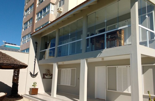 Barra Velha House | Luxurious oceanfront home 4 bedrooms 12 people with air-conditioning