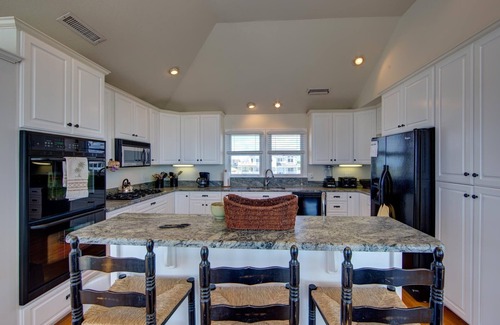 Carova Beach House | Luxurious oceanfront home, elevator, pool, game rm. Friday turnover! 4x4 bch