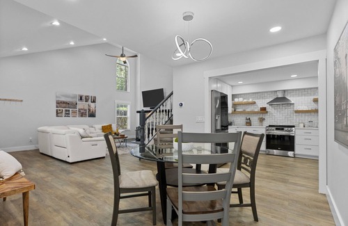 Pinehurst House | Luxurious, peaceful and cozy townhome in the heart of Pinehurst