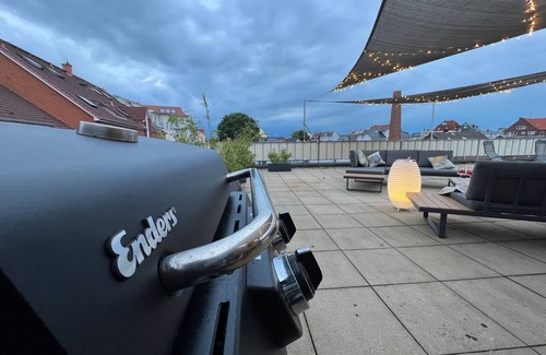 Cuxhaven Apartment | Luxurious penthouse apartment 200sqm in the Lotsenviertel 5 min to Altenliebe