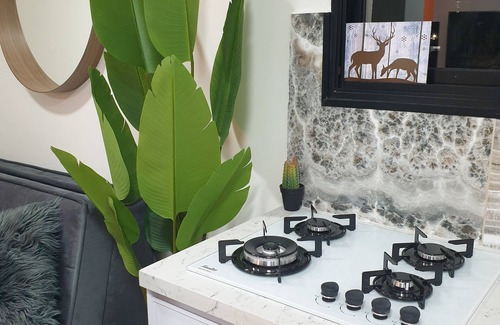Ramat Gan Apartment | Luxurious penthouse - couples/families 2br minutes from TLV center free parking