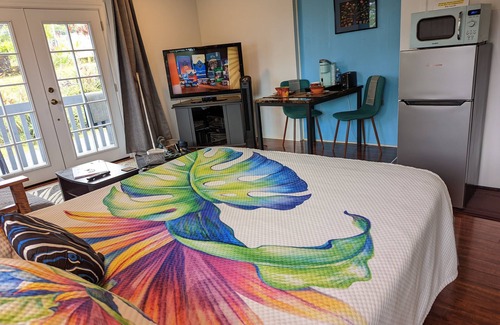 Hilo Bed & Breakfast | Luxurious, Private Suite