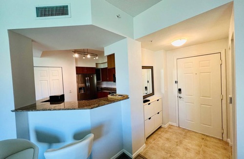 East Ocean Ave Apartment | Luxurious Resort Style 2/2 Condo in charming Lantana.