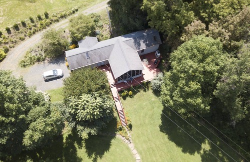 Bakersville Cottage | Luxurious Romantic Blue Ridge Mt retreat w/trout creek/pond/Roan Mt. view