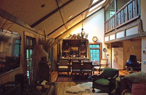 Timberline Ski Chalet | Luxurious, rustic, private vacation home with great view.
