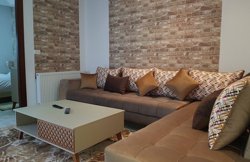 Les Berges Du Lac II Apartment | Luxurious S1 apartment on the banks of LAC 2