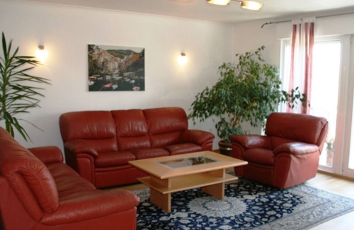 Schweinheim Apartment | Luxurious Serviced Apartment