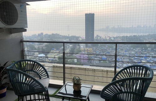 Mahim Apartment | Luxurious Sea View Apartment near Mahim Church, Raheja Hospital, 1BKC.