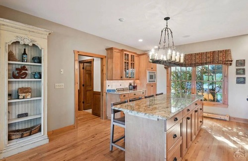 Windham Cabin | LUXURIOUS & SERENE SKI-IN/SKI-OUT "Winterfell" LODGE
