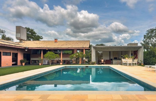 Itu House | Luxurious single-story house in Itu
