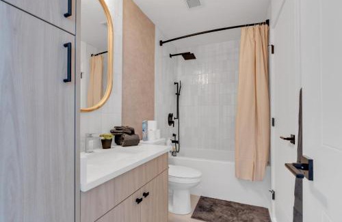 Currie Barracks Apartment | Luxurious Spot in Currie Barracks