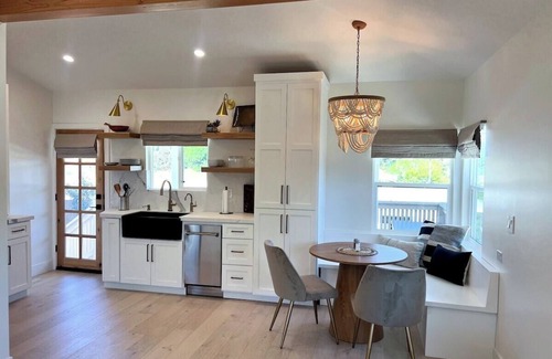 Carlsbad Village House | Luxurious Suite with Balcony