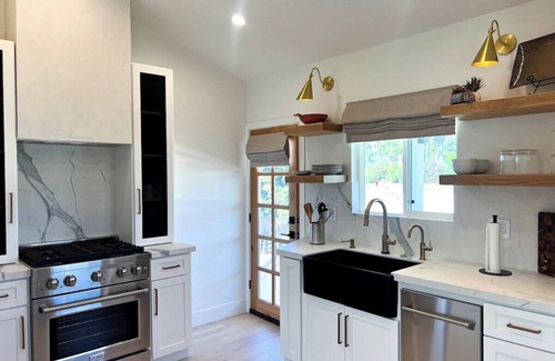 Carlsbad Village House | Luxurious Suite with Balcony