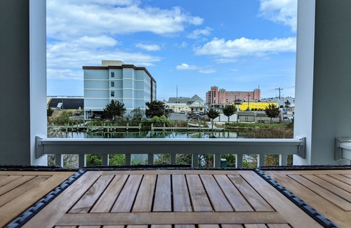 Sunset Island House | Luxurious Sunset Island 5 Bedroom Townhouse Great Resort Amenities & Pools