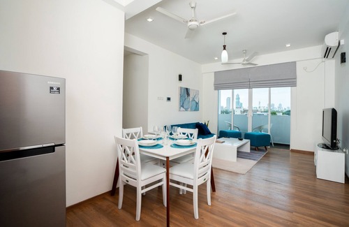 Wellawatta North Apartment | Luxurious three bedroom studio apartment in Colombo