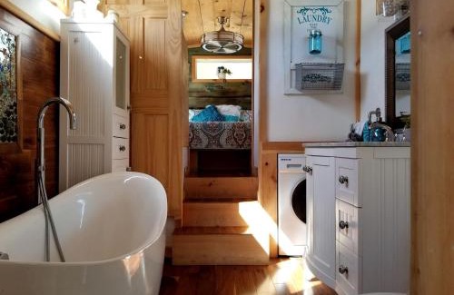 Georgia Coast House | Luxurious Tiny House in Georgia