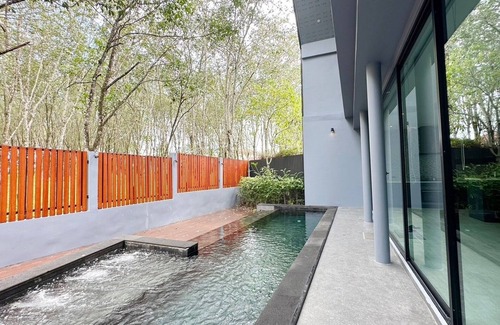 Choeng Thale Villa | Luxurious villa with 3 BR in Bangtao, Phuket