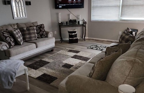 Glen Iris Apartment | Luxurious Vacation AtnMountainside