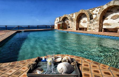 Korithion Villa | Luxurious Villa by the sea